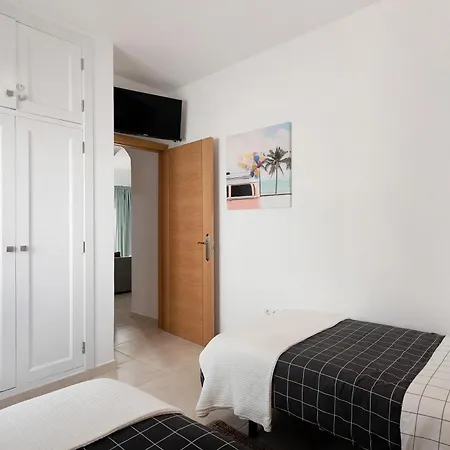Apartment La Estrella I Playa Honda (Lanzarote)